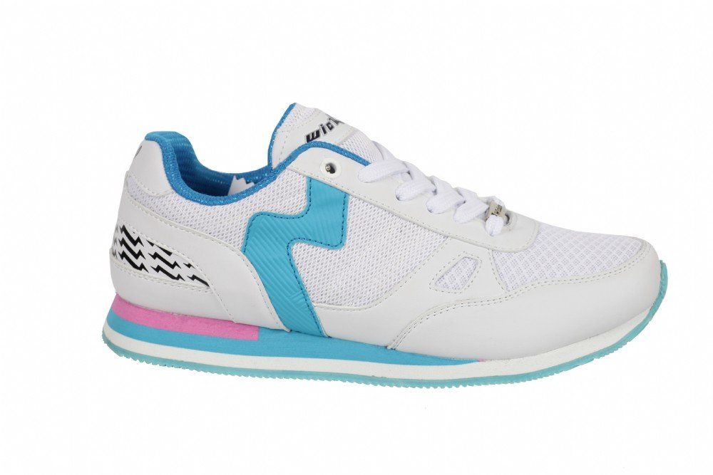 Women's Sports Shoes