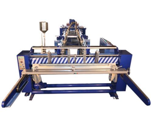 Box Folding and Gluing Machine