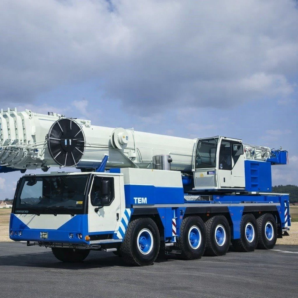 250 Ton / 112 Metre Mobil Vinç