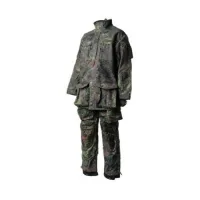 Operations/combat clothing for the armed forces