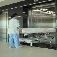 PATIENT STRETCHER LIFT ELEVATOR