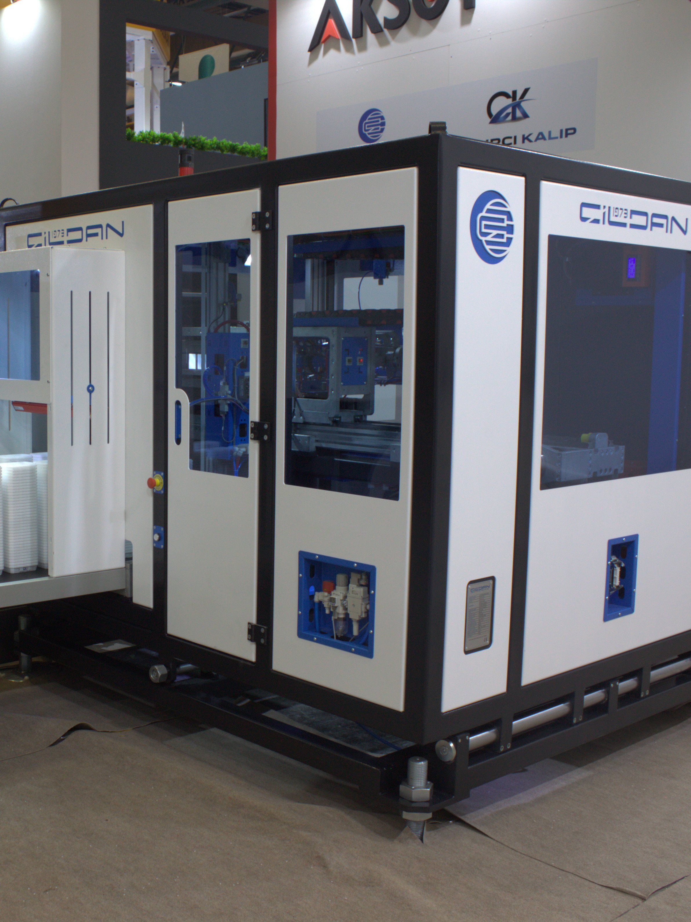 Side-Entry IML Robots