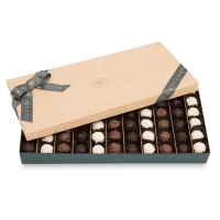 Truffle Chocolate Premium Box 830g