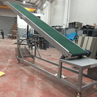 Inclined PVC conveyor