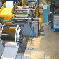 Slitting lines